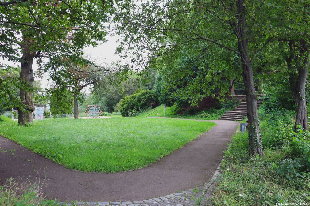 Gr�nanlage Geroksruhe