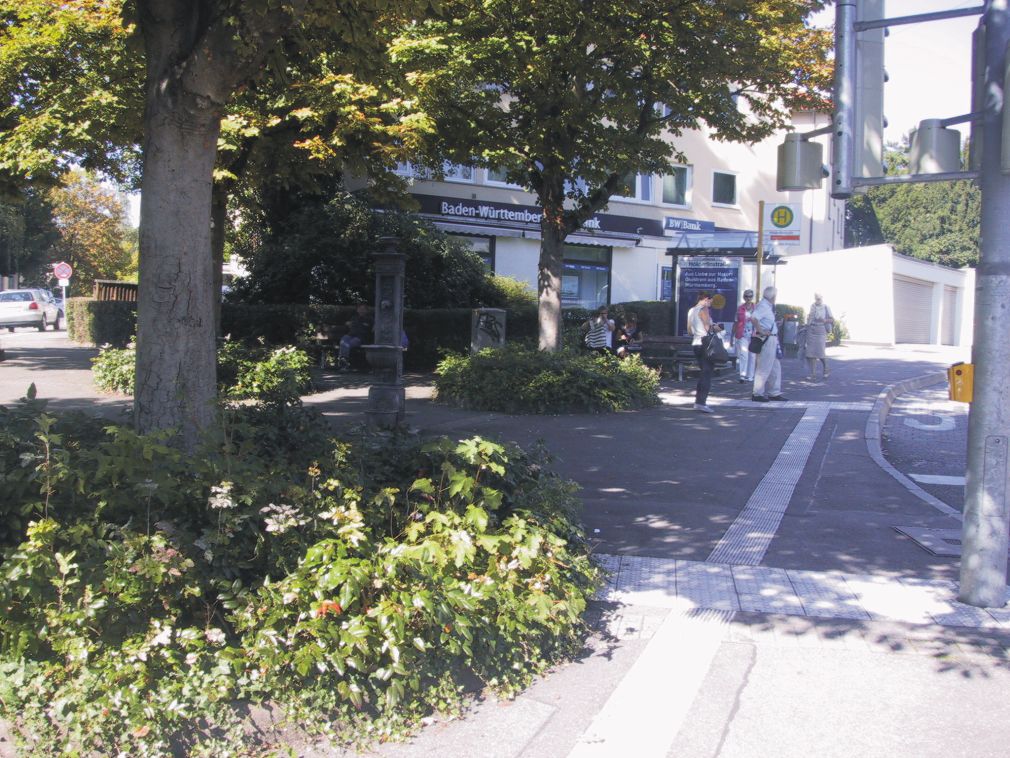 Gr�nanlage H�lderlinstrasse