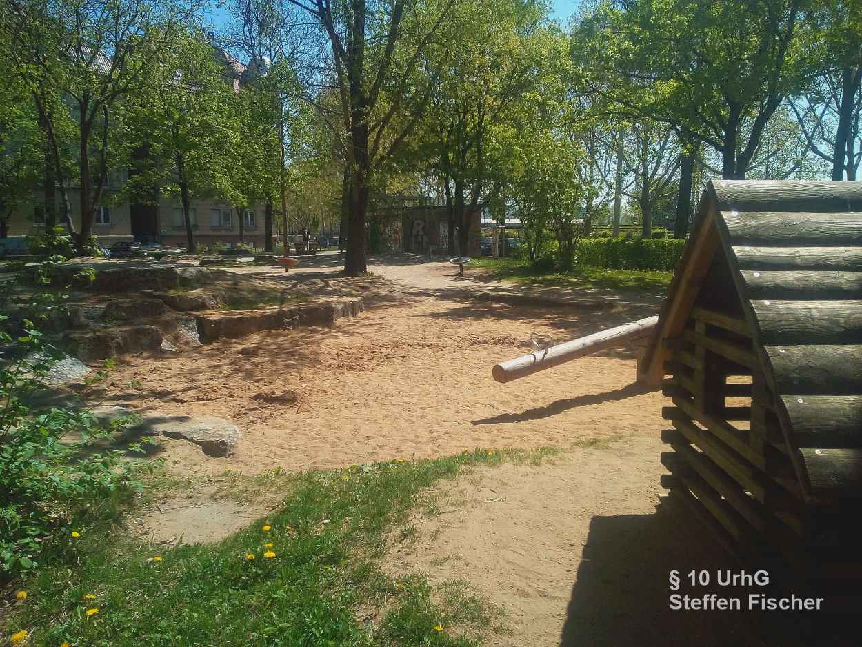 Spielplatz Deckerstrasse