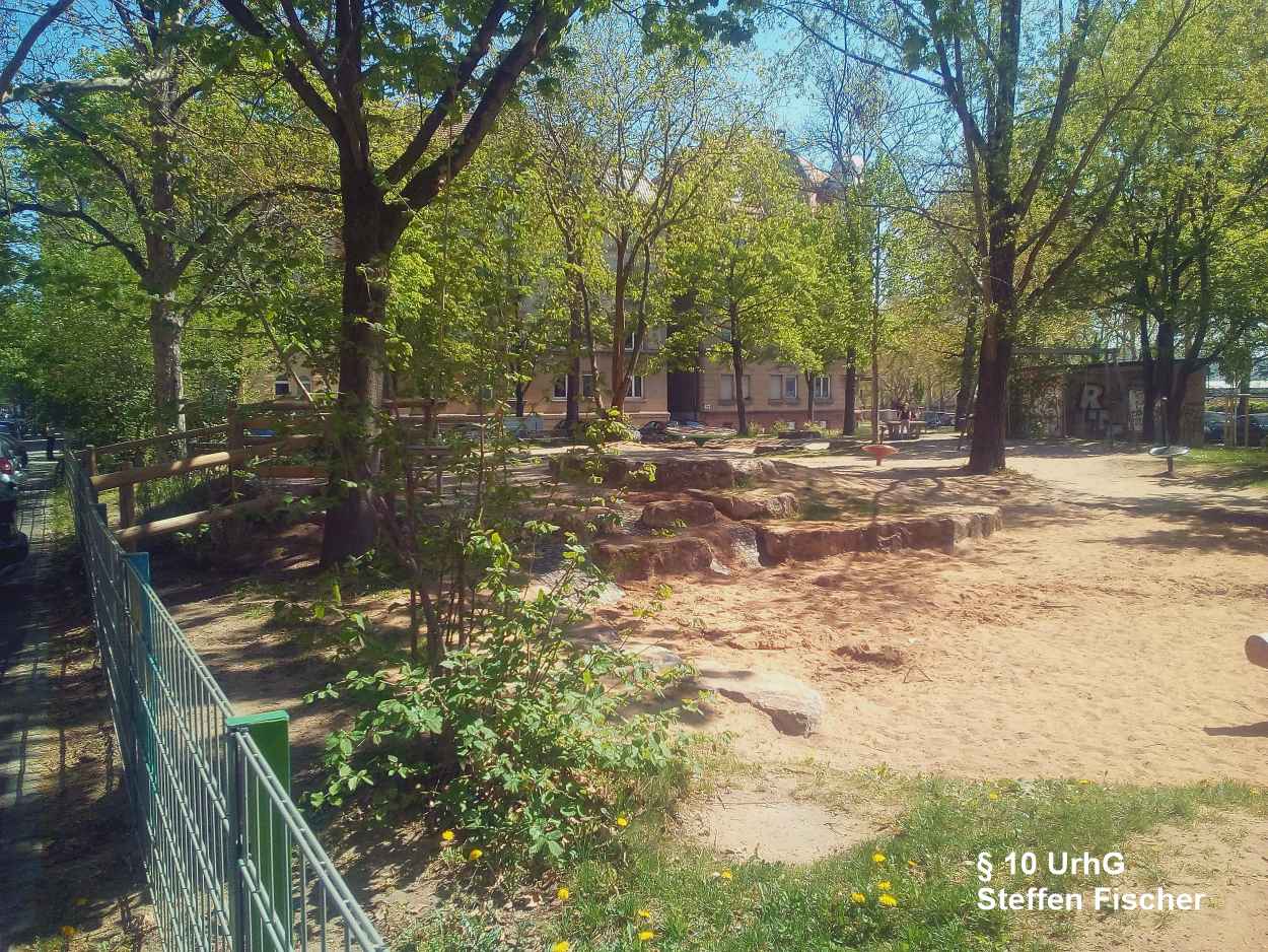 Spielplatz Deckerstrasse
